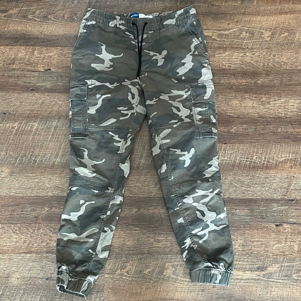 Old Navy Camouflaged Joggers